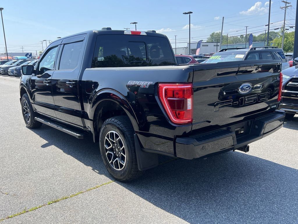 2023 Ford F-150 XLT photo 4