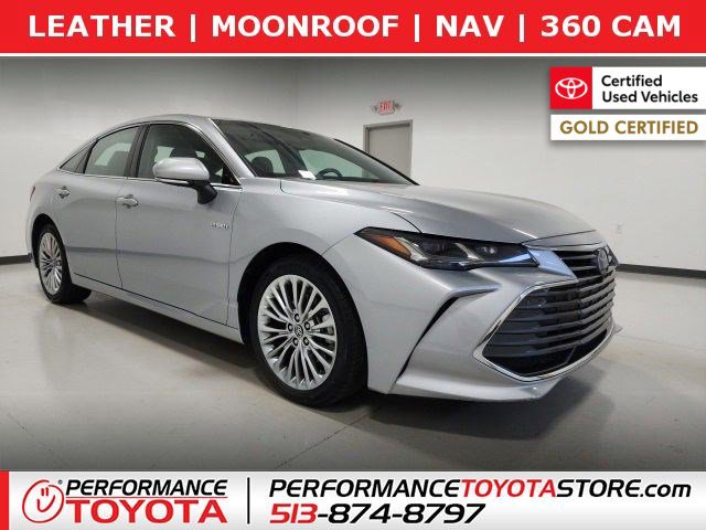 2020 Toyota Avalon Limited's photo