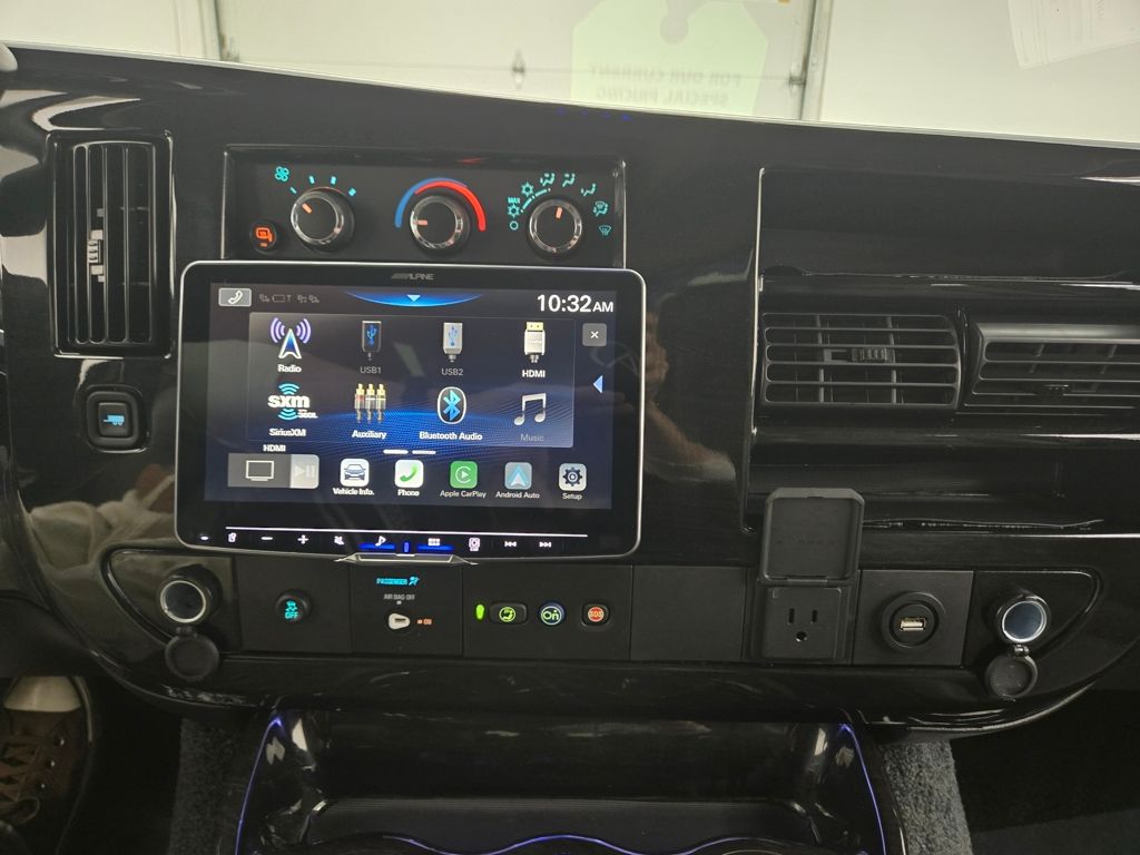 2023 Gmc Savana 2500 Cargo photo 25