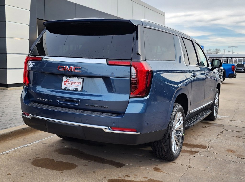 2025 Gmc Yukon XL photo 3