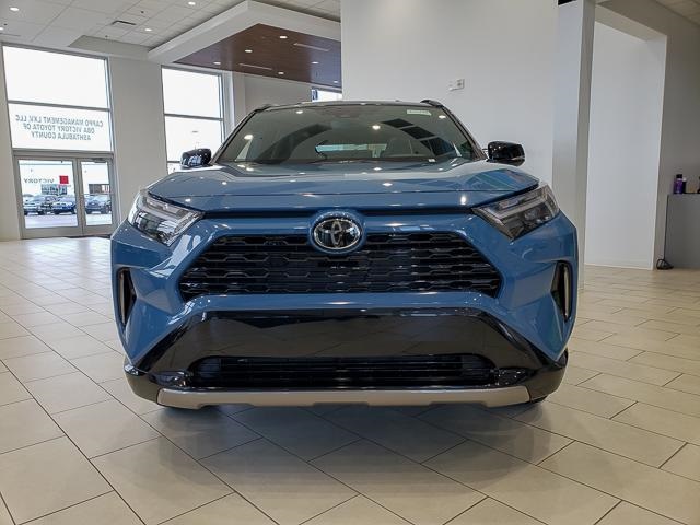 2025 Toyota RAV4 Hybrid XSE photo 2