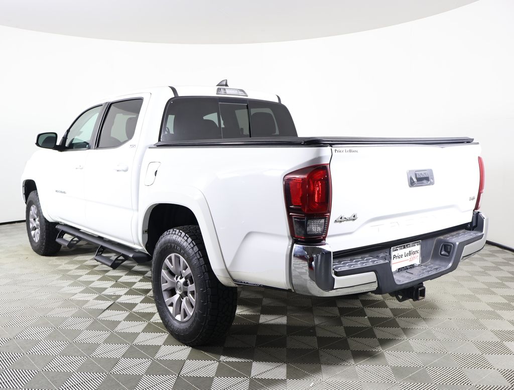 2018 Toyota Tacoma SR5 photo 4