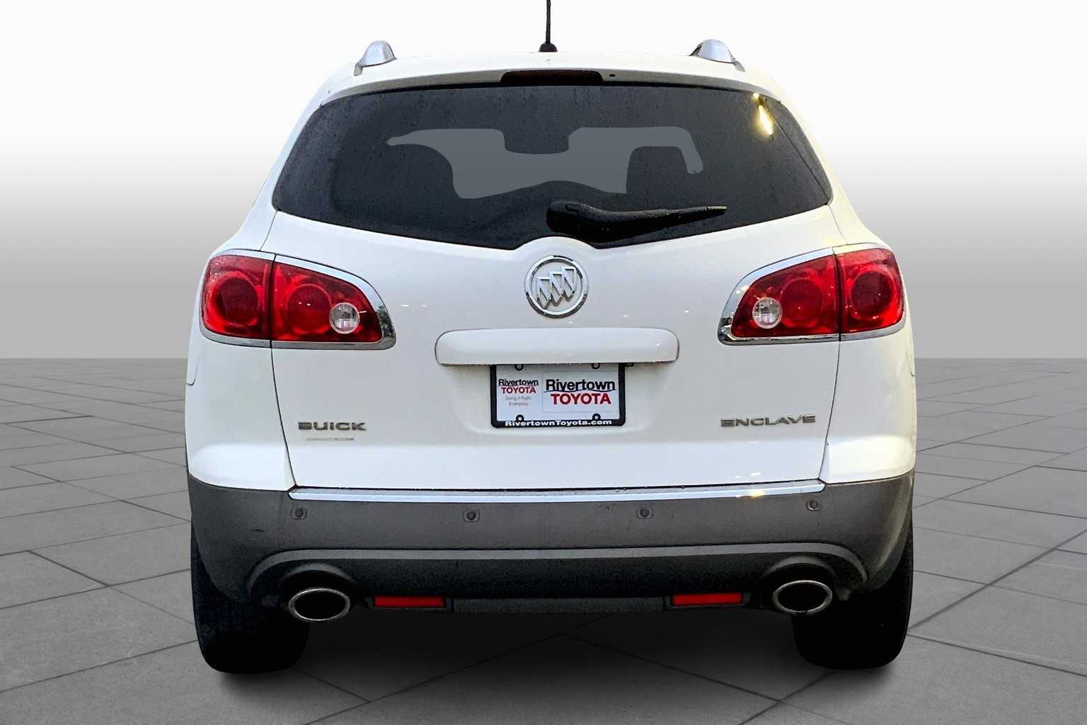 2012 Buick Enclave Leather photo 3