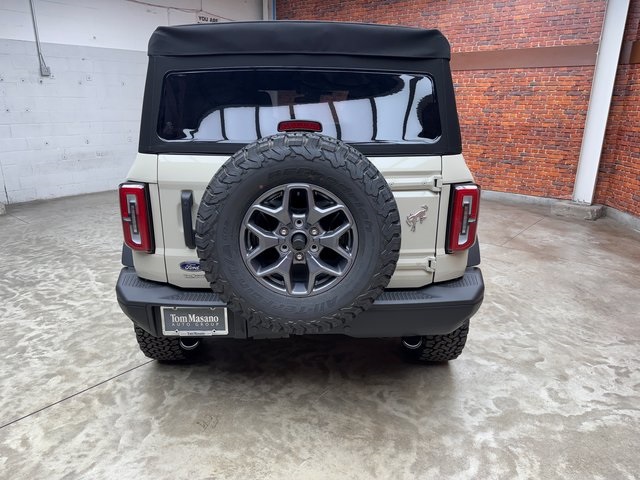 2025 Ford Bronco Badlands photo 4