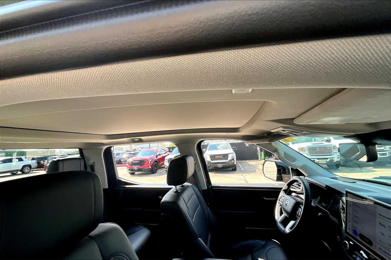 2023 Toyota Tundra Limited photo 12