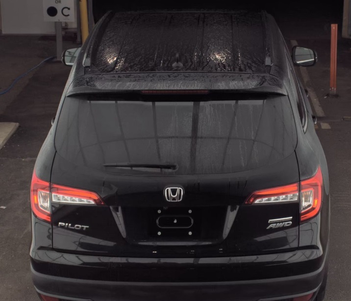 2022 Honda Pilot Special Edition photo 3