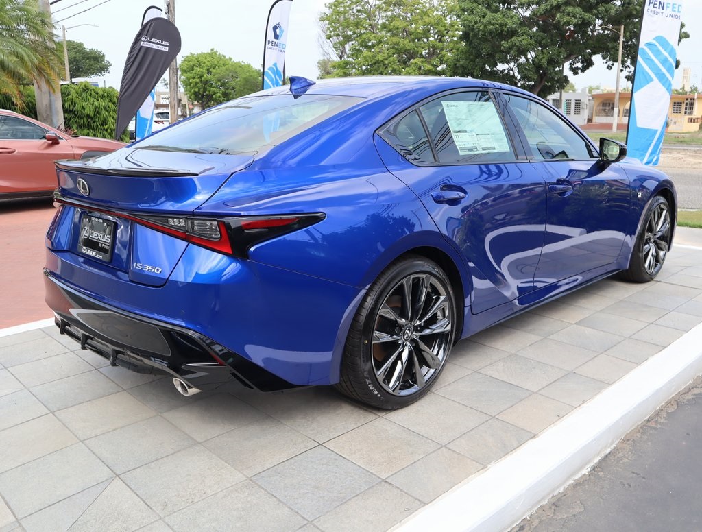 2025 Lexus IS 350 F SPORT photo 5