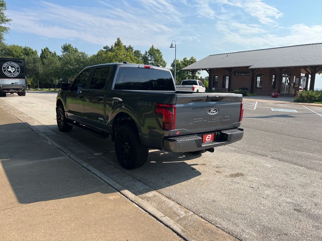 2025 Ford F-150 STX photo 5