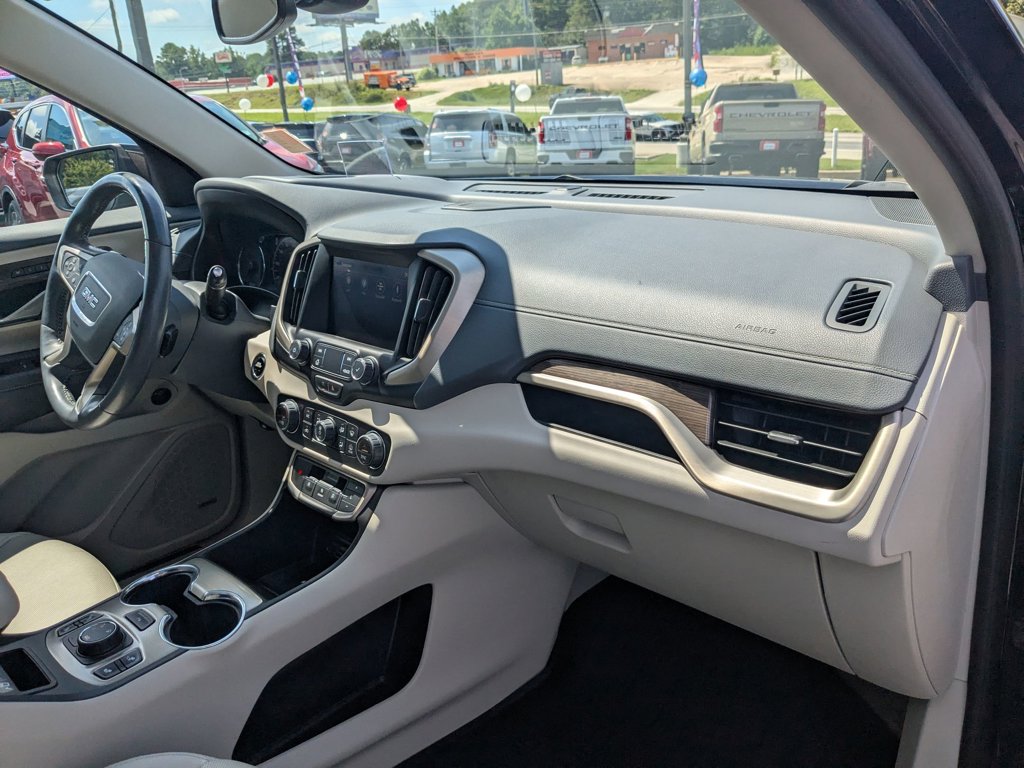 2022 Gmc Terrain Denali photo 24