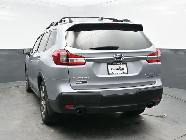 2019 Subaru Ascent Limited photo 4