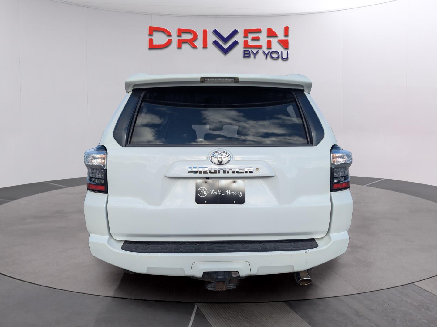 2015 Toyota 4Runner SR5 Premium photo 3