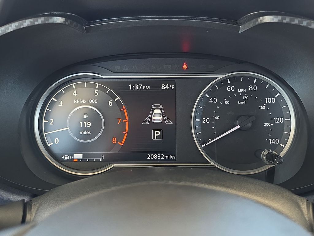 2024 Nissan Versa SV photo 12