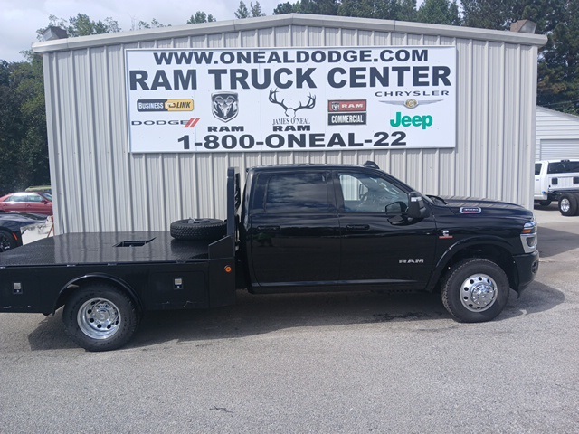 2026 Ram 3500 Laramie photo 2