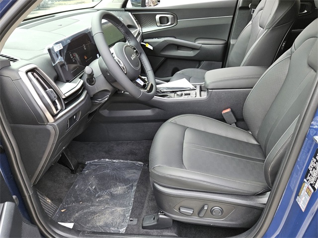 2025 Kia Sorento S photo 4