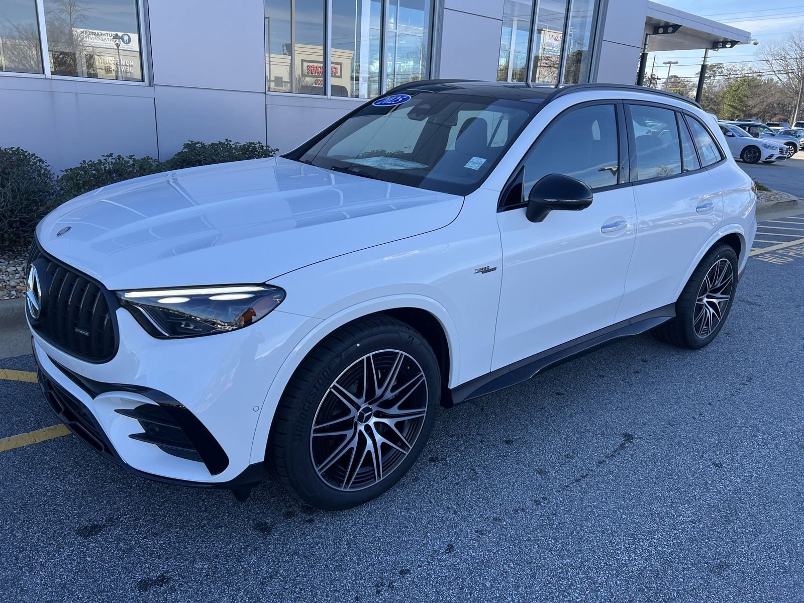 2025 Mercedes-Benz GLC