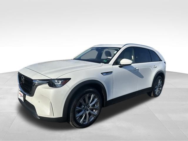 2026 Mazda CX-90 Preferred Package's photo