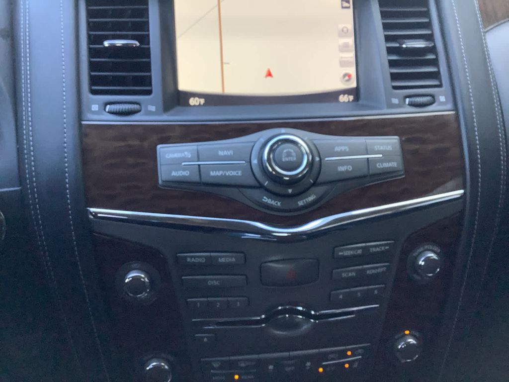 2020 Nissan Armada SL photo 18