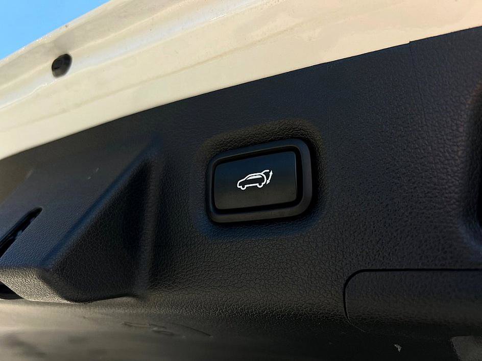 2022 Hyundai Santa Fe SEL photo 23