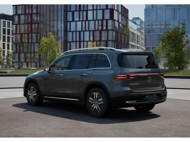 2025 Mercedes Benz EQB photo 28