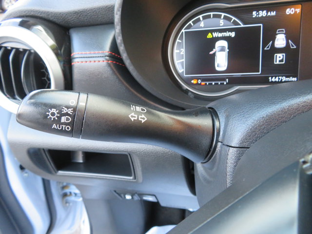 2024 Nissan Versa SR photo 28