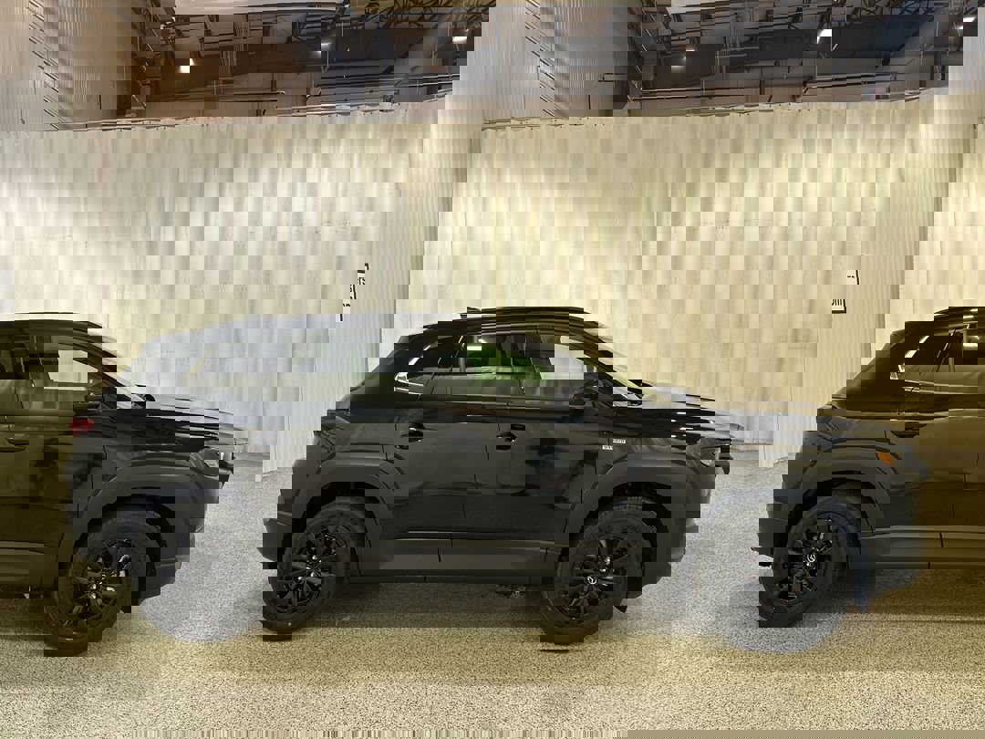 2025 Mazda CX-50 Premium photo 3