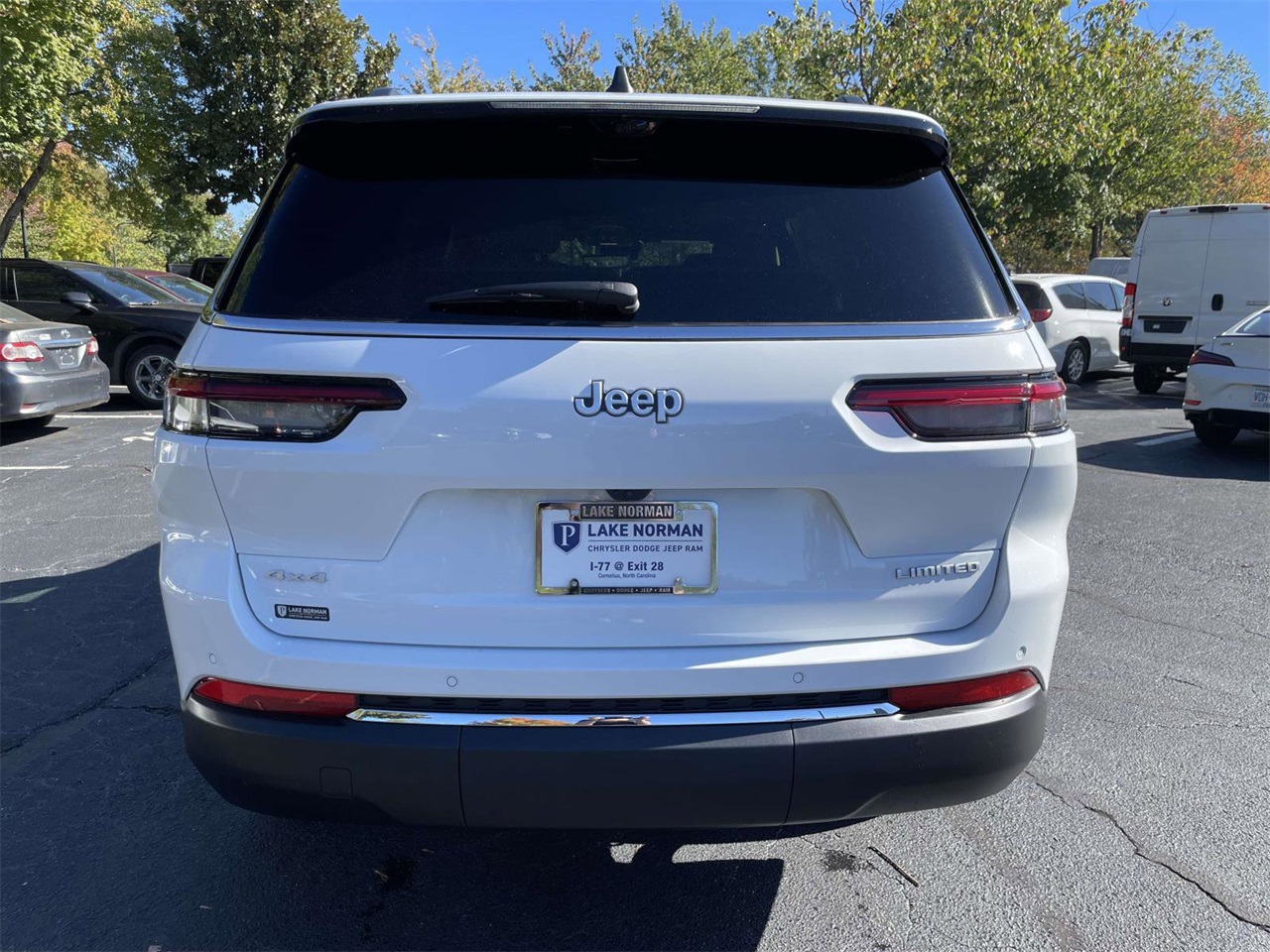 2025 Jeep Grand Cherokee Limited photo 4