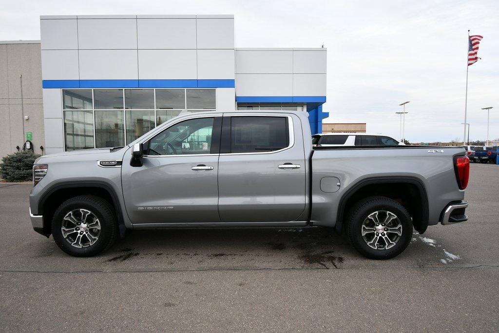 2024 Gmc Sierra 1500 SLT photo 4