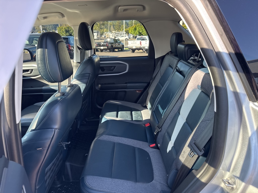 2021 Ford Bronco Sport Outer Banks photo 4