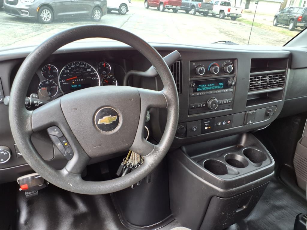 2019 Chevrolet Express Cargo 3500 photo 5