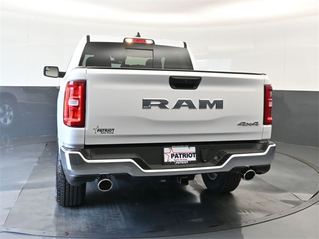 2026 Ram 1500 Tradesman photo 4