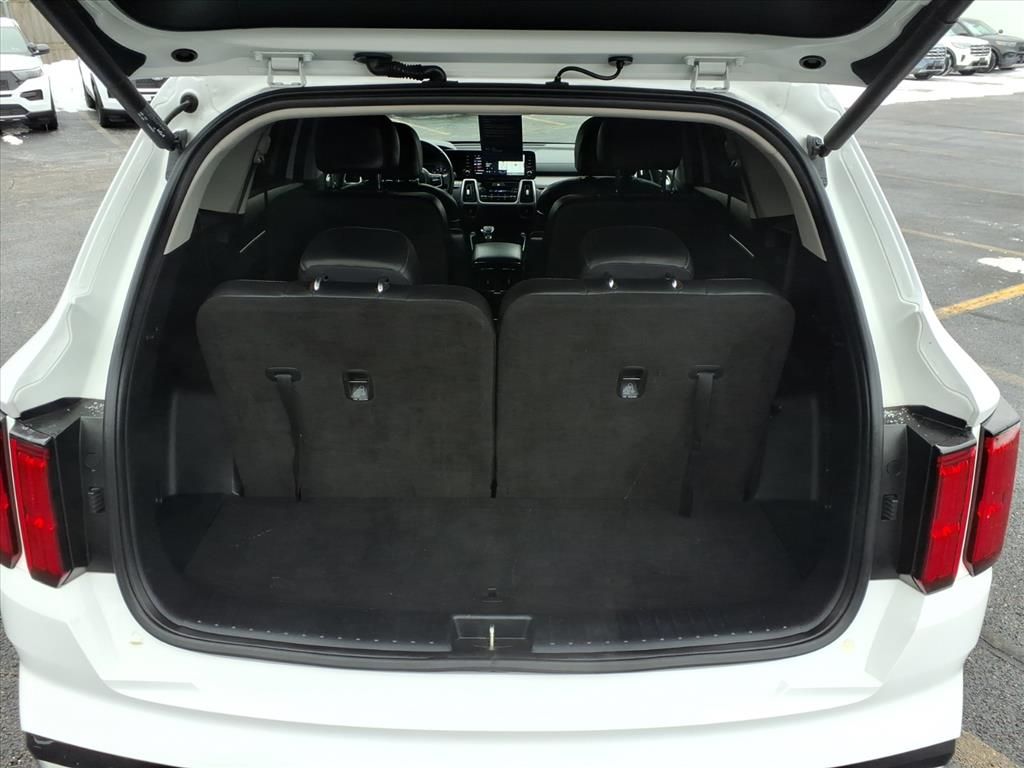 2022 KIA SORENTO - Image 33