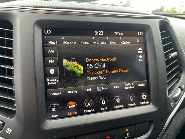 2023 Jeep Cherokee Altitude photo 15