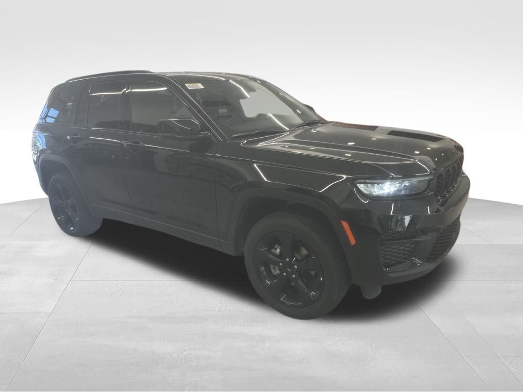 2025 Jeep Grand Cherokee Altitude X photo 11
