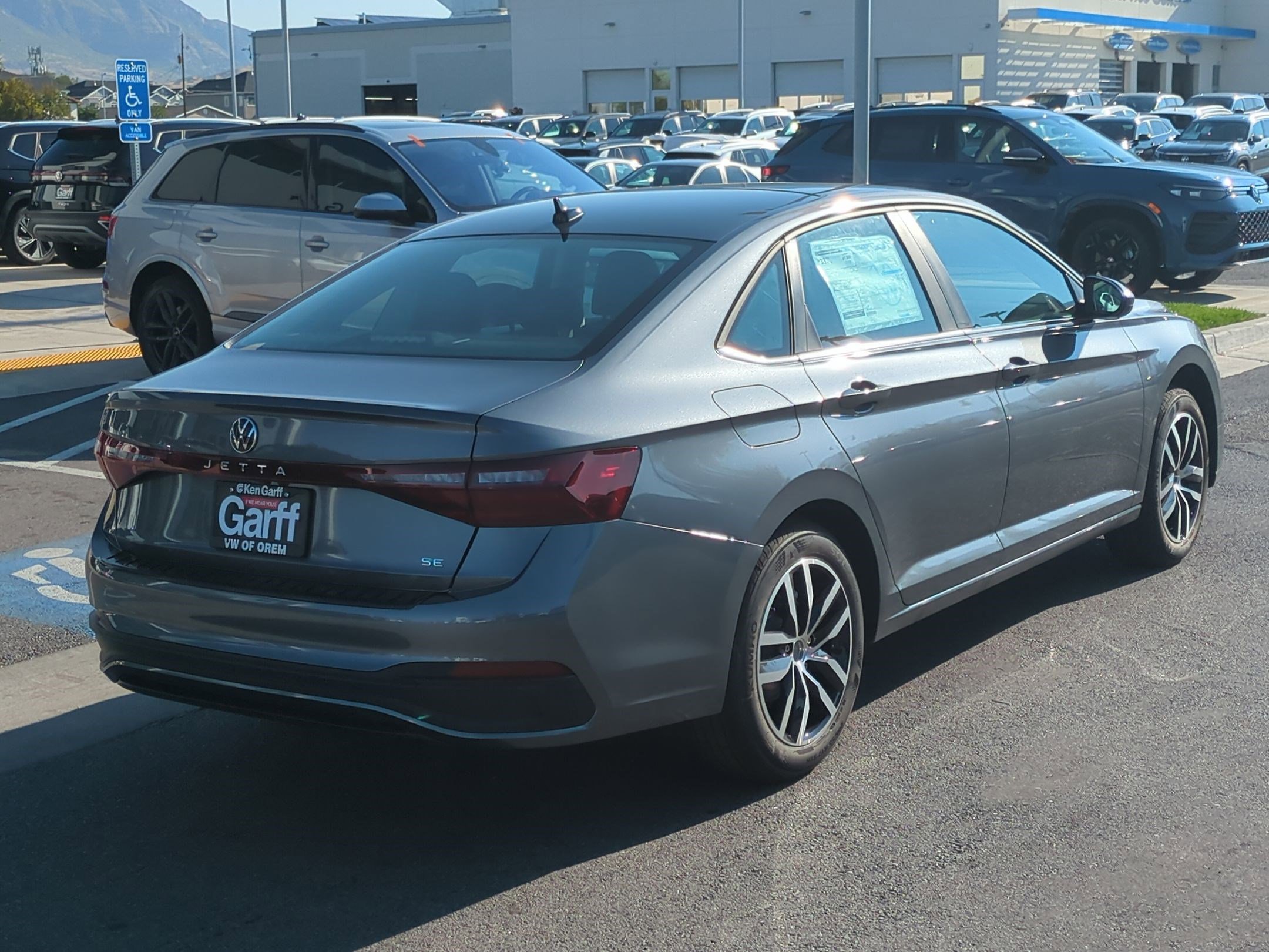 2025 Volkswagen Jetta SE photo 3