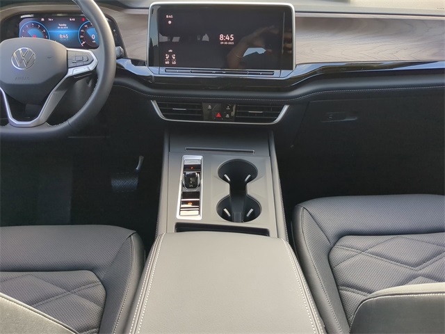2026 Volkswagen Atlas SE photo 12