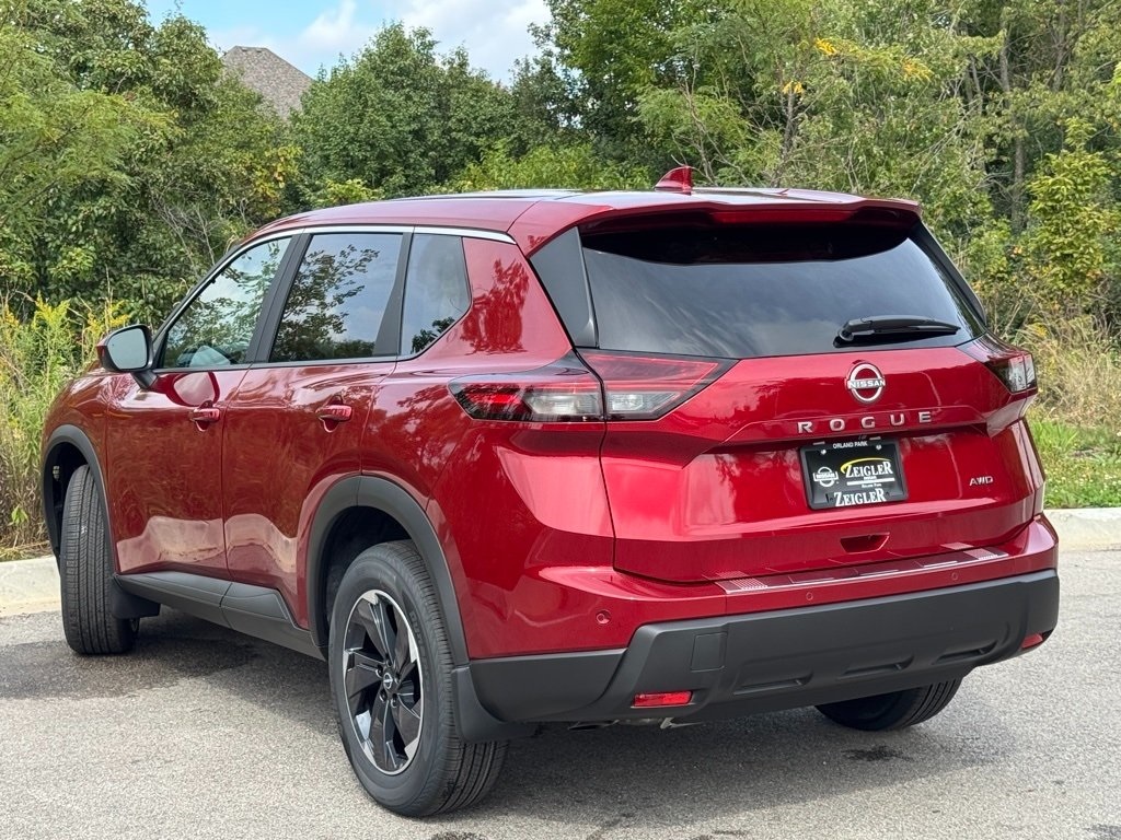 2026 Nissan Rogue SV photo 5