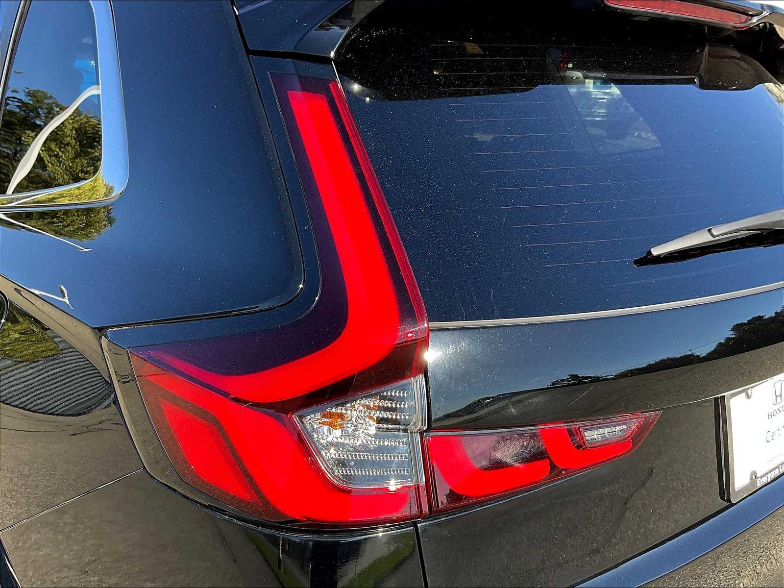 2023 Honda CR-V Hybrid Sport Touring photo 35