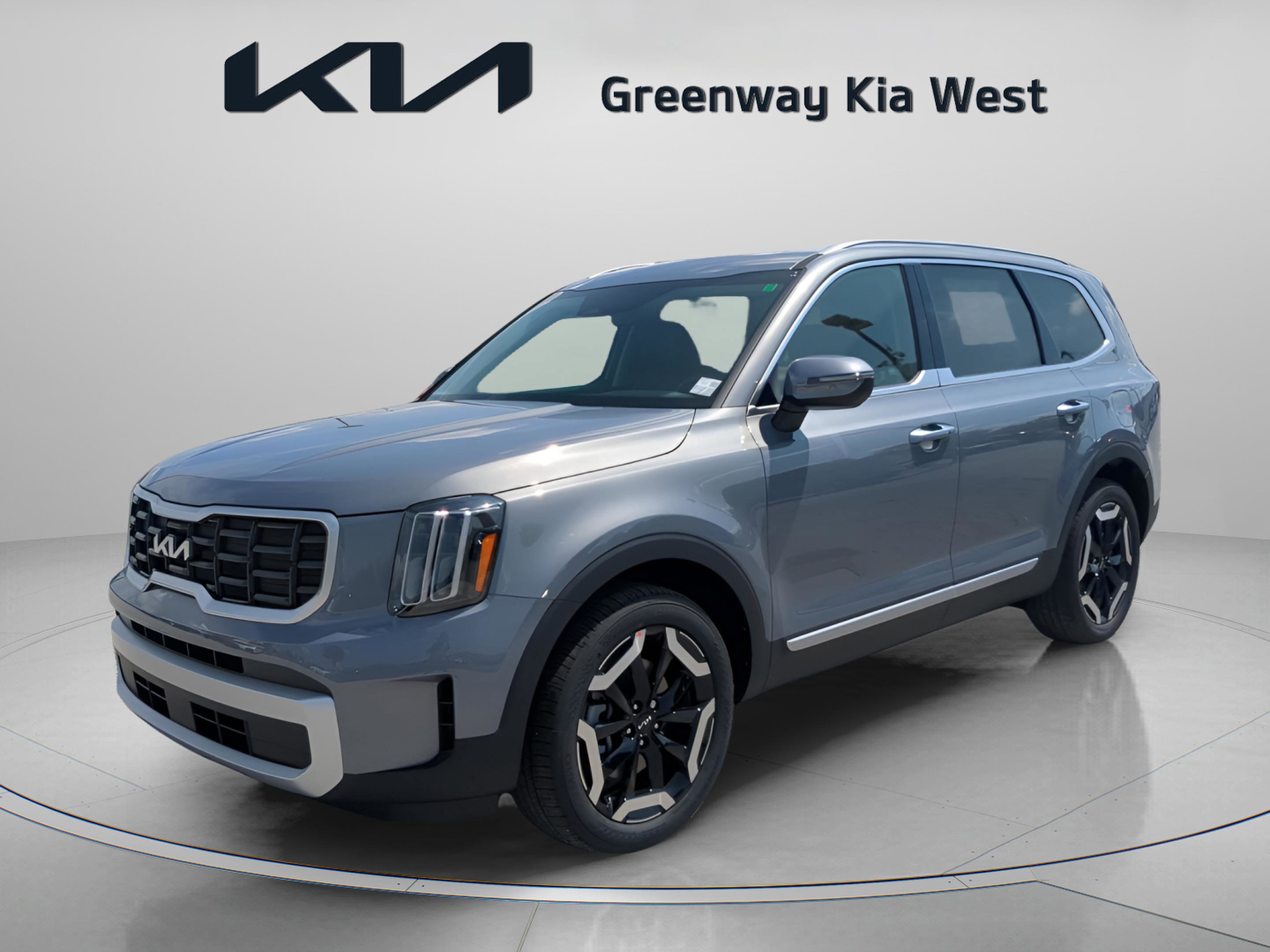 2025 Kia Telluride S photo 3