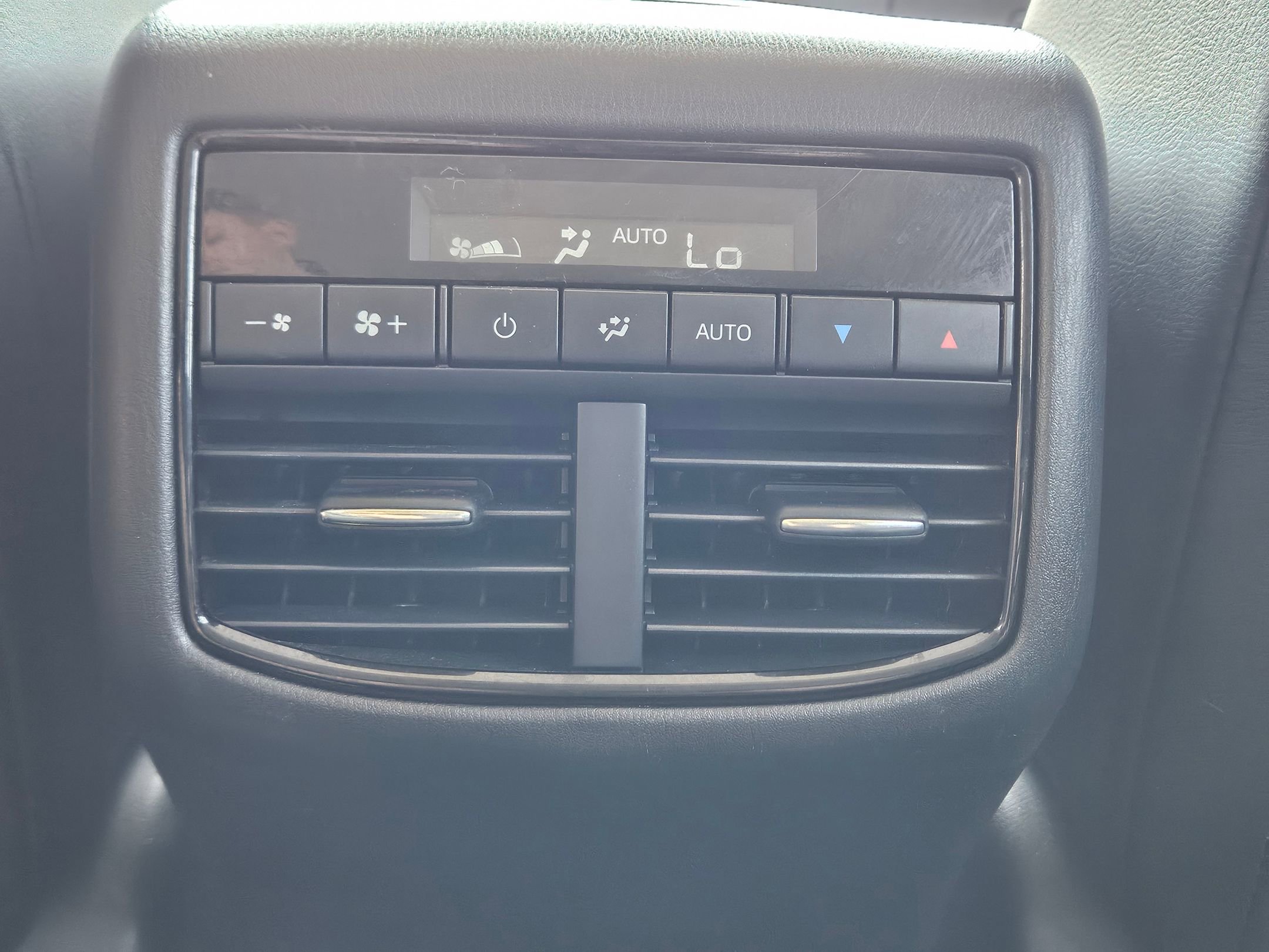 2023 Mazda CX-9 Touring photo 27