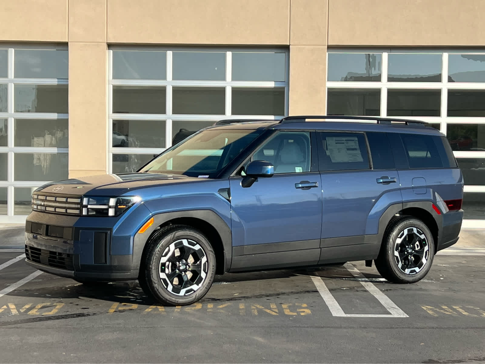 2026 Hyundai Santa Fe SEL's photo