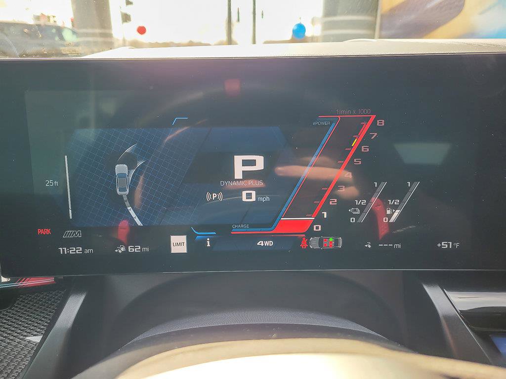 2025 BMW M5 - Image 14