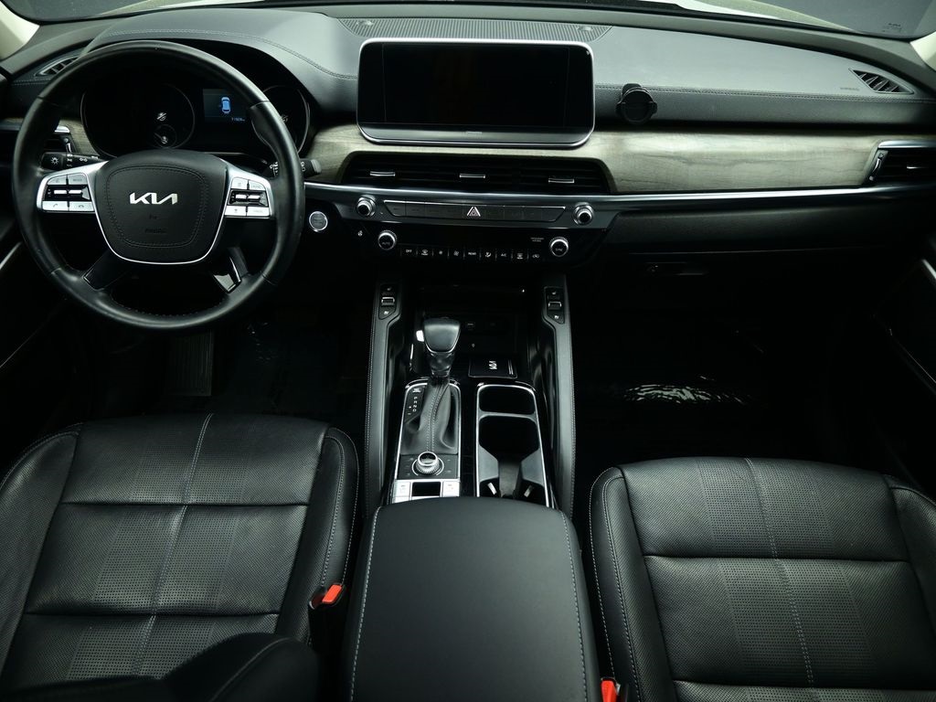2022 Kia Telluride EX photo 4