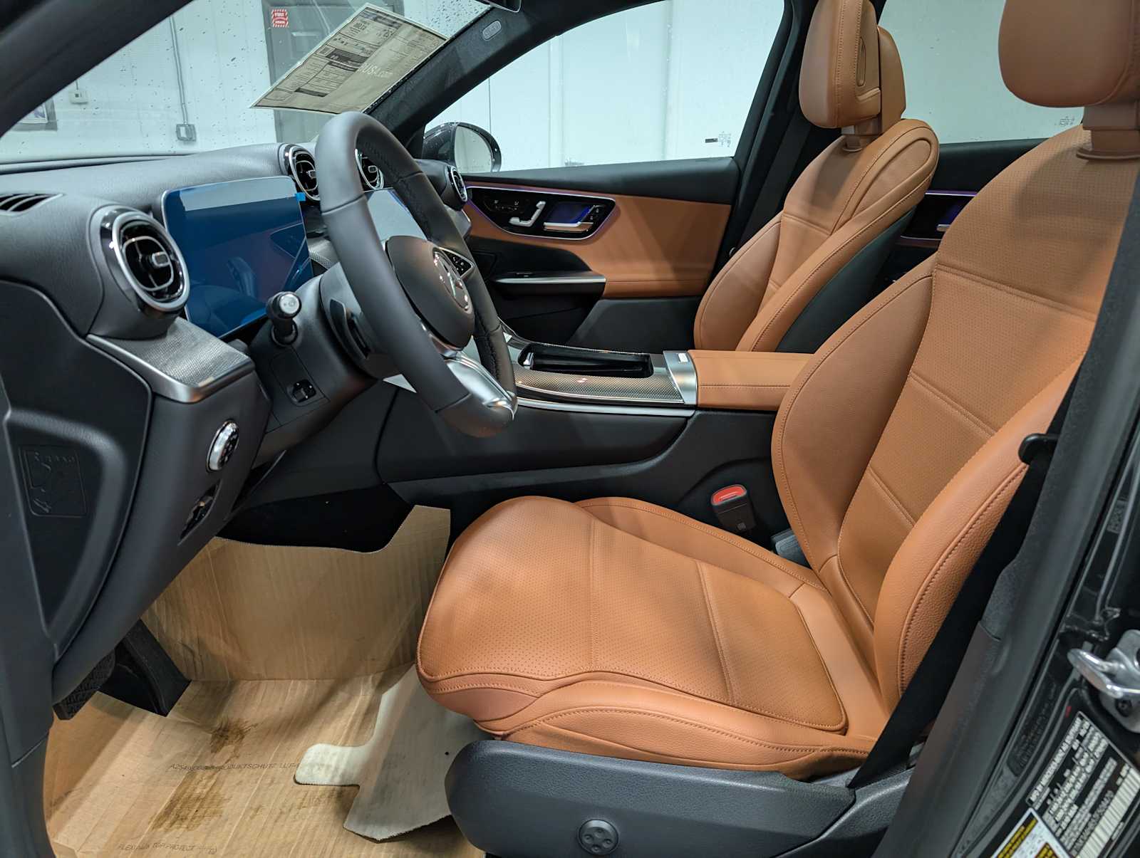 2026 Mercedes Benz GLC 300 4MATIC photo 2