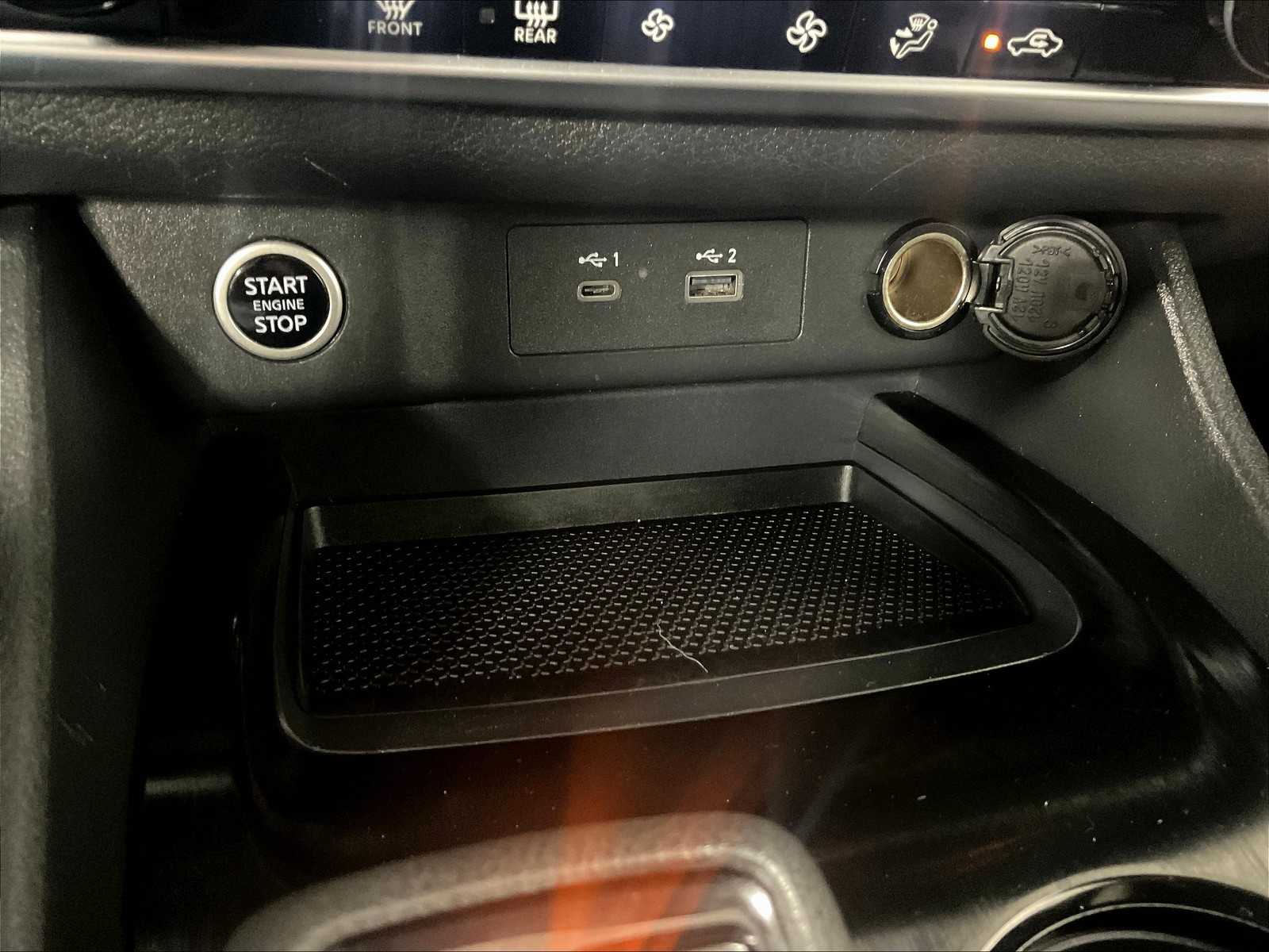 2023 Nissan Rogue SV photo 25