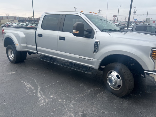 2018 Ford F-350 Super Duty XL's photo