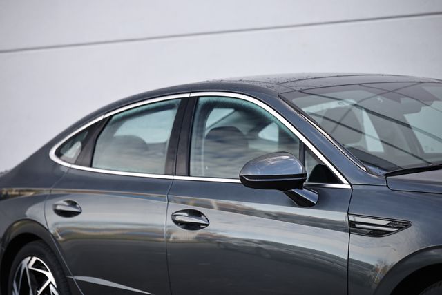 2024 Hyundai Sonata SEL photo 3