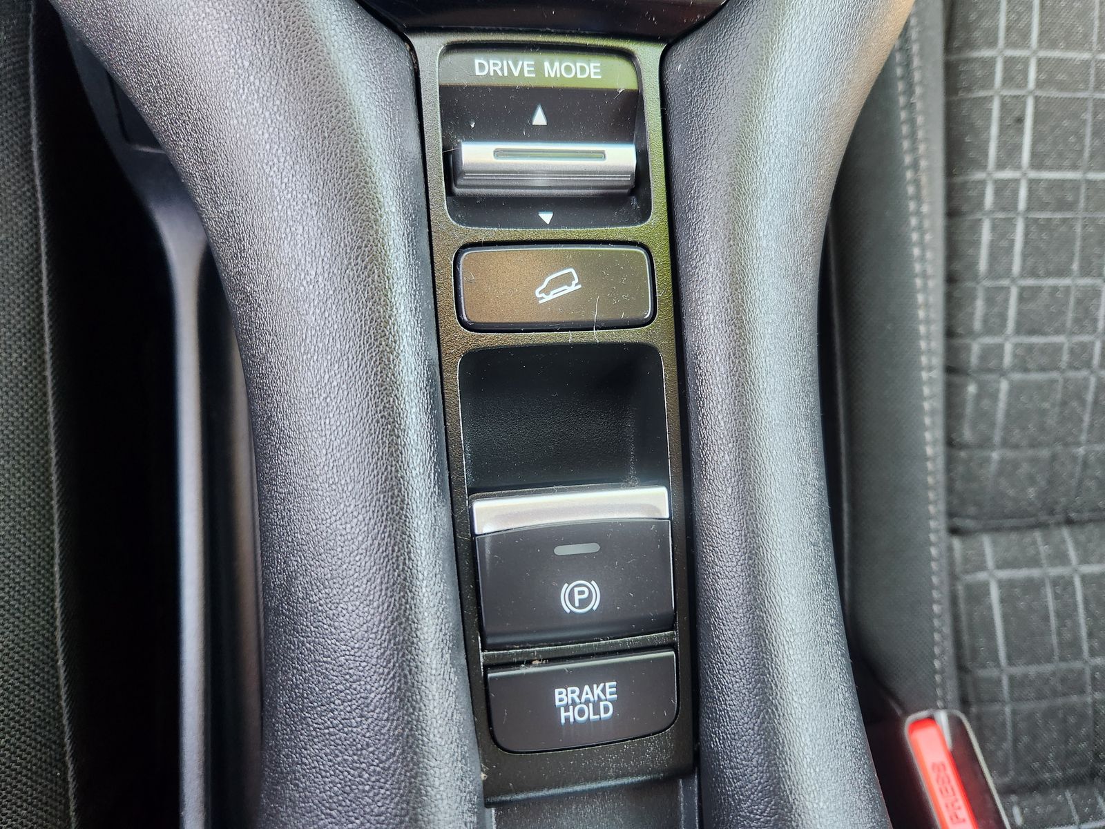 2024 Honda HR-V LX photo 22