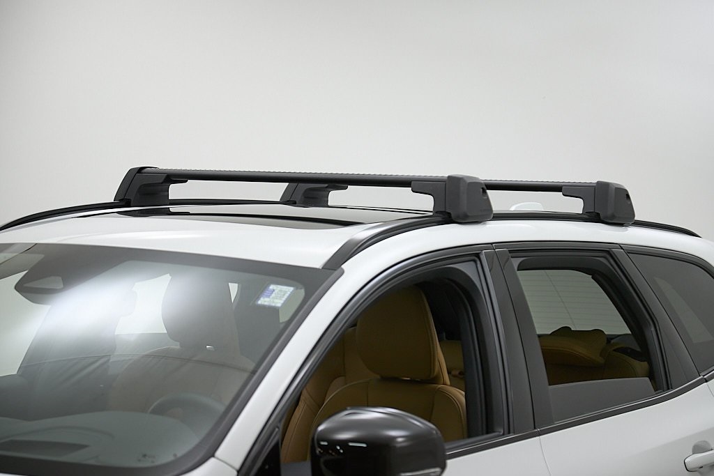 2025 VOLVO XC60 - Image 3