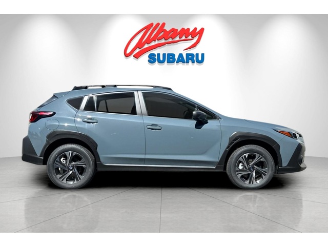 2025 Subaru Crosstrek Premium photo 2