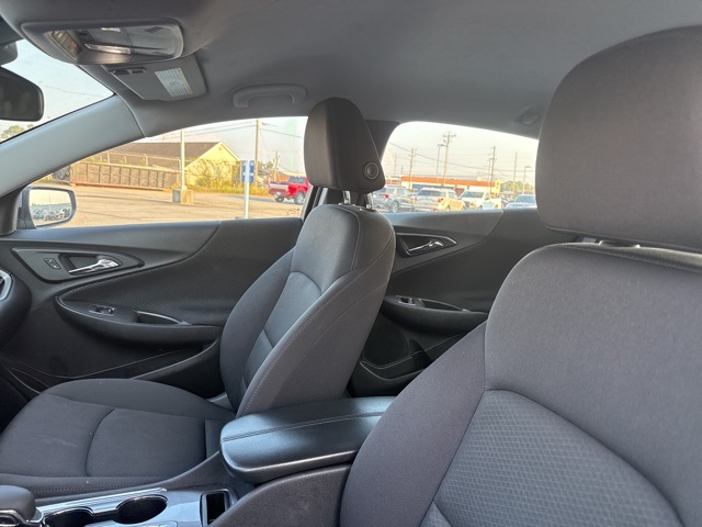 2024 Chevrolet Malibu 1LT photo 11